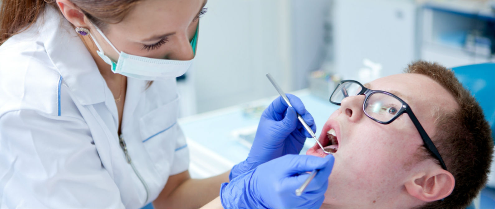 Señales que necesitas una limpieza dental