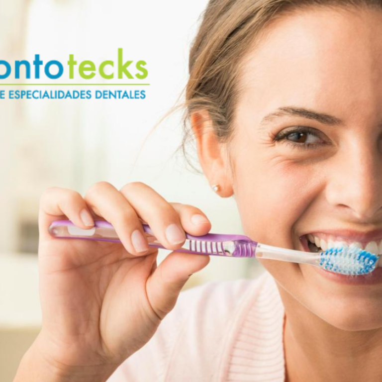 cepillarse los dientes jpg