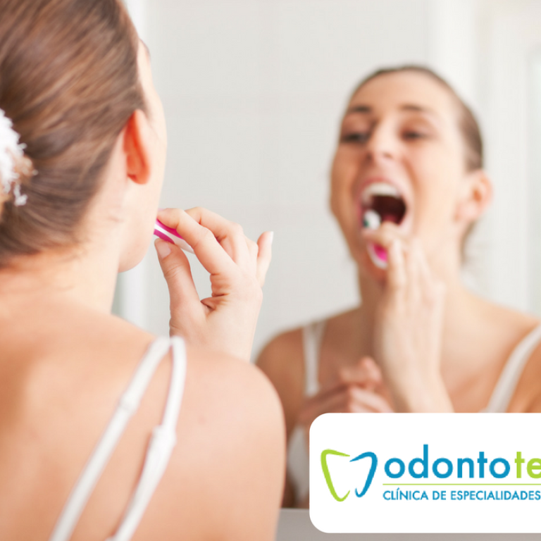 cepillarse los dientes jpg