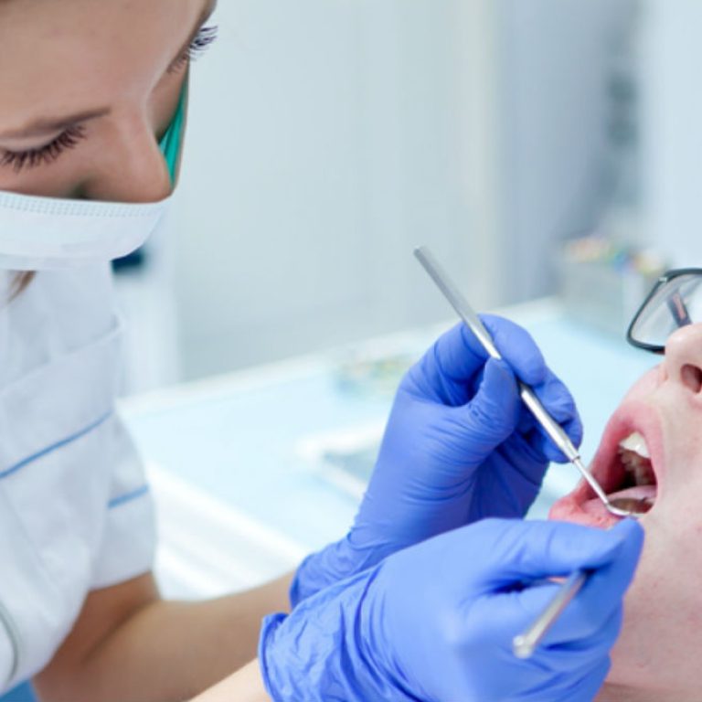 Señales que necesitas una limpieza dental